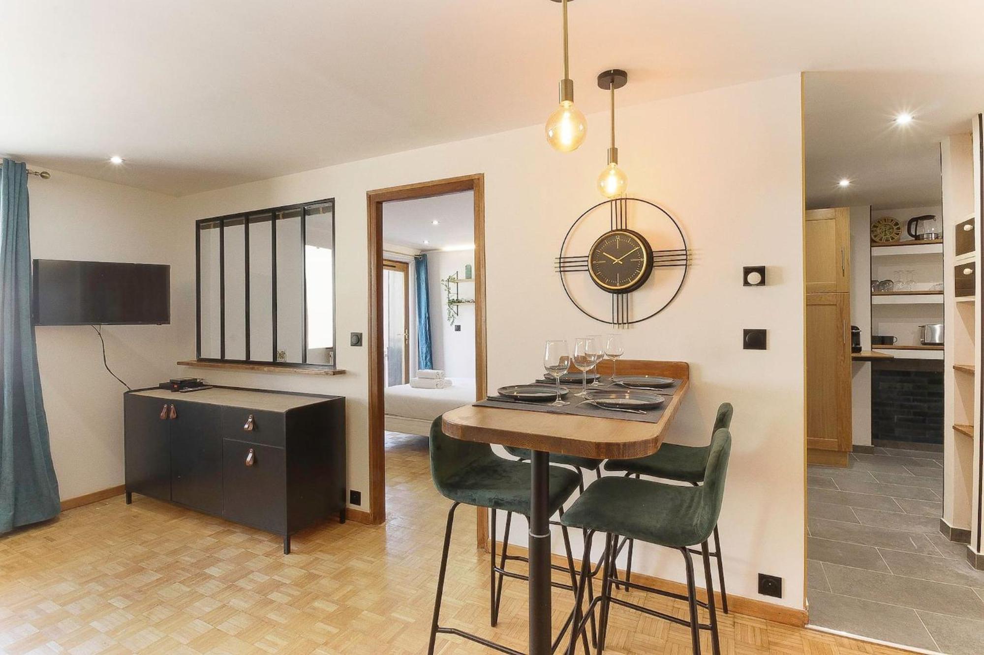 Bellevarde Apt - Newly Renovated - Central - Beside Tmb Start/End Les Houches Exterior photo