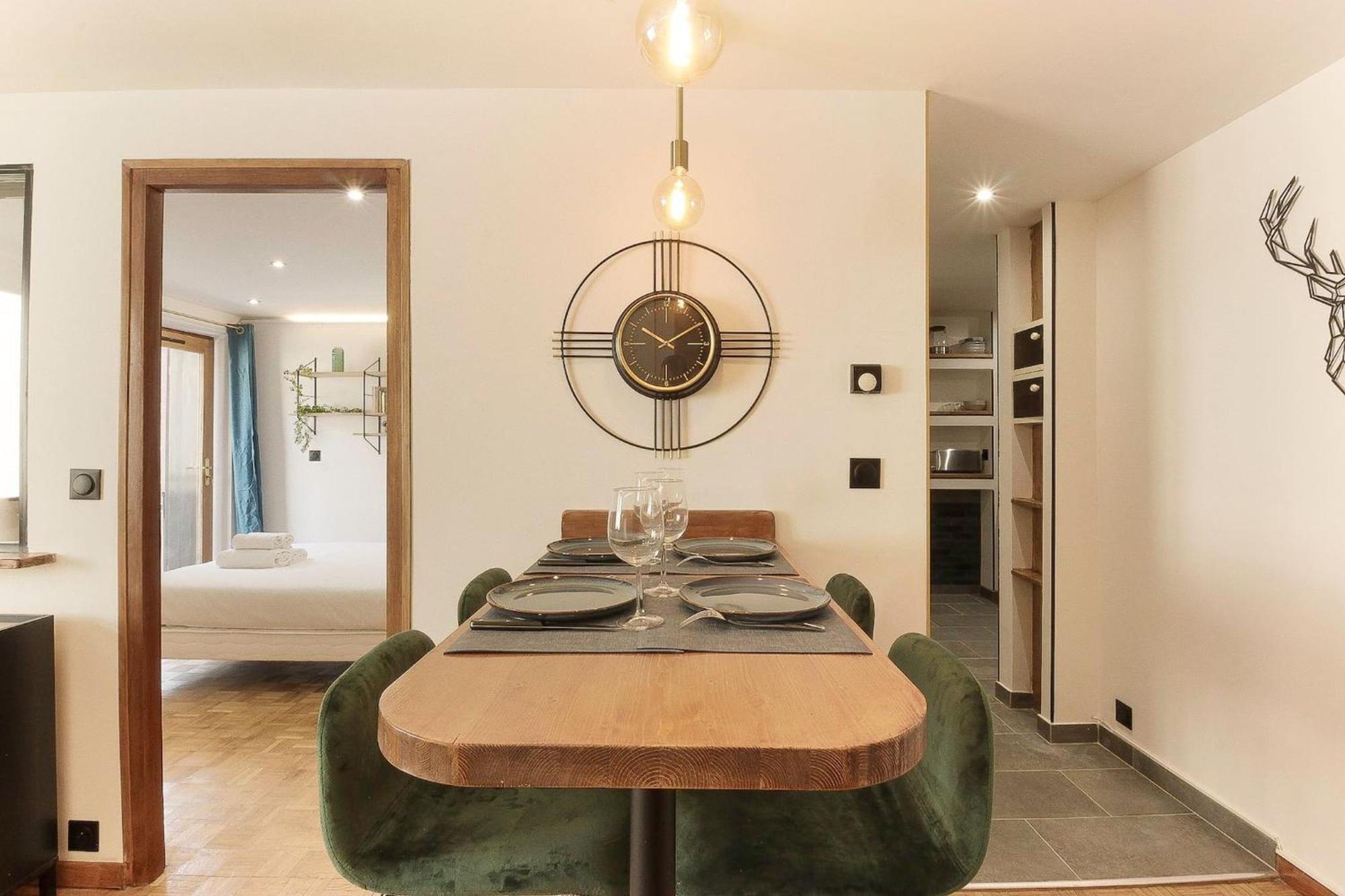 Bellevarde Apt - Newly Renovated - Central - Beside Tmb Start/End Les Houches Exterior photo